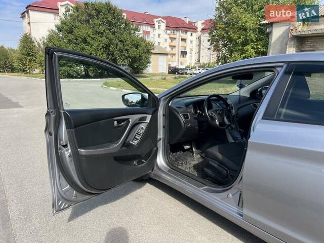 Серый Хендай Элантра, объемом двигателя 1.59 л и пробегом 128 тыс. км за 9800 $, фото 16 на Automoto.ua