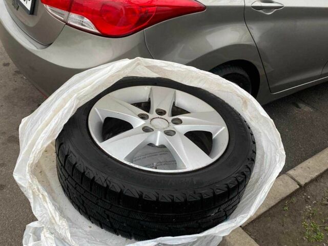 Серый Хендай Элантра, объемом двигателя 1.8 л и пробегом 127 тыс. км за 7900 $, фото 9 на Automoto.ua