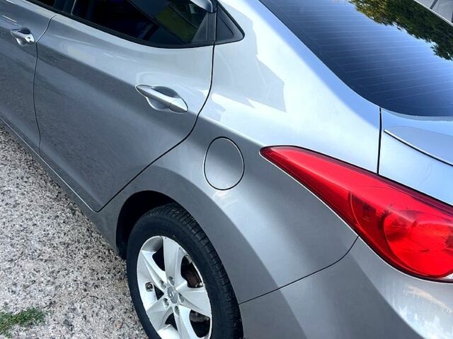 Серый Хендай Элантра, объемом двигателя 1.8 л и пробегом 171 тыс. км за 8299 $, фото 4 на Automoto.ua