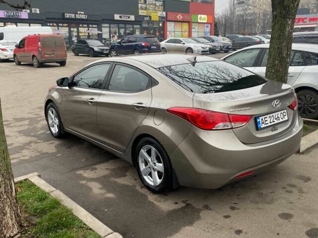 Серый Хендай Элантра, объемом двигателя 1.8 л и пробегом 127 тыс. км за 7900 $, фото 3 на Automoto.ua