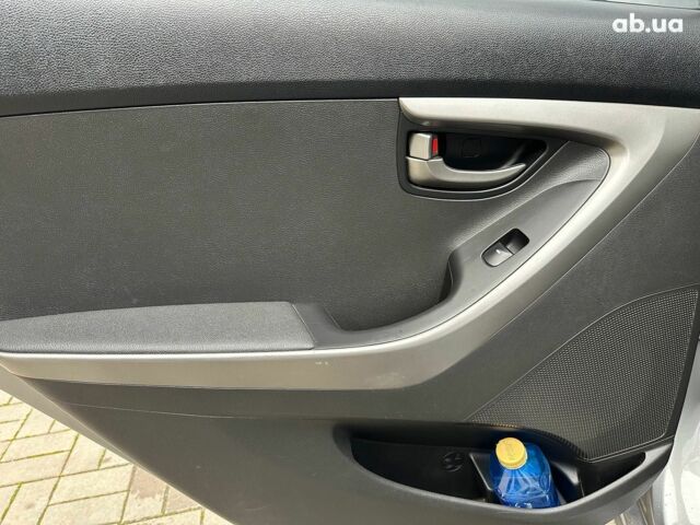 Серый Хендай Элантра, объемом двигателя 1.6 л и пробегом 133 тыс. км за 8690 $, фото 8 на Automoto.ua