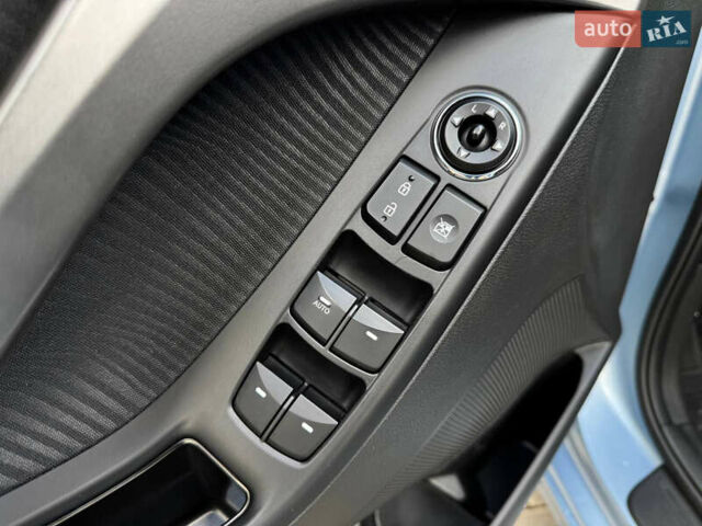 Серый Хендай Элантра, объемом двигателя 1.8 л и пробегом 88 тыс. км за 9800 $, фото 17 на Automoto.ua