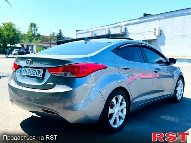 Сірий Хендай Елантра, об'ємом двигуна 1.8 л та пробігом 130 тис. км за 8800 $, фото 5 на Automoto.ua