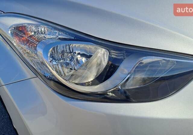 Серый Хендай Элантра, объемом двигателя 1.8 л и пробегом 143 тыс. км за 9300 $, фото 36 на Automoto.ua