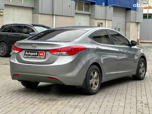 Серый Хендай Элантра, объемом двигателя 1.6 л и пробегом 133 тыс. км за 8690 $, фото 4 на Automoto.ua