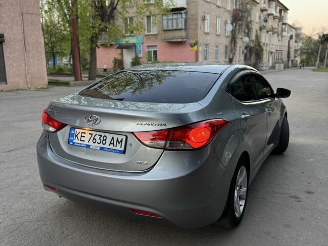 Серый Хендай Элантра, объемом двигателя 1.6 л и пробегом 118 тыс. км за 9700 $, фото 2 на Automoto.ua