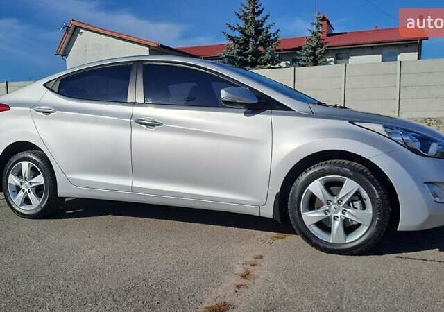 Серый Хендай Элантра, объемом двигателя 1.8 л и пробегом 143 тыс. км за 9300 $, фото 12 на Automoto.ua
