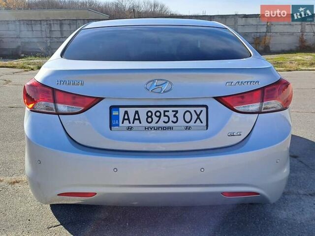 Серый Хендай Элантра, объемом двигателя 1.8 л и пробегом 143 тыс. км за 9300 $, фото 18 на Automoto.ua
