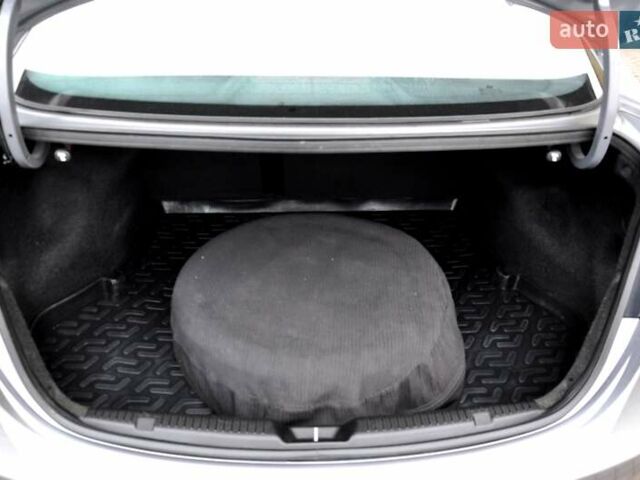 Серый Хендай Элантра, объемом двигателя 1.8 л и пробегом 160 тыс. км за 7500 $, фото 21 на Automoto.ua