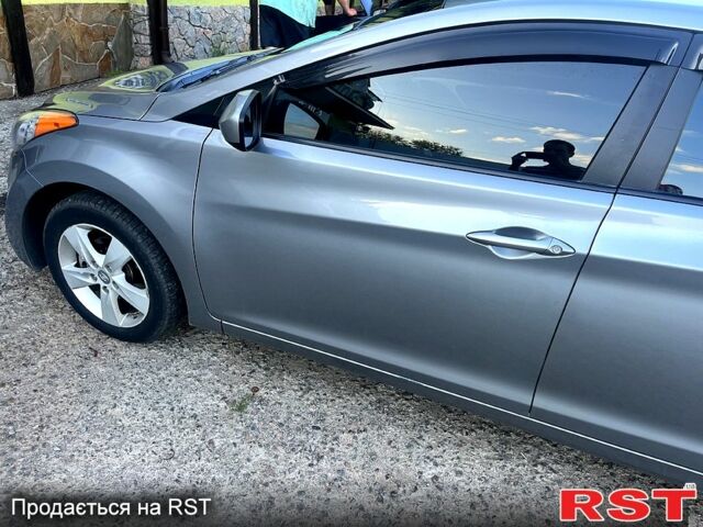 Серый Хендай Элантра, объемом двигателя 1.8 л и пробегом 171 тыс. км за 8299 $, фото 5 на Automoto.ua