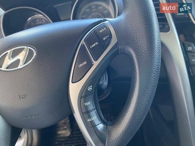Хендай Элантра 2014 в Николаеве на Automoto.ua Серый Хендай Элантра, объемом двигателя 2 л и пробегом 118 тыс. км за 9500 $, фото 31 на Automoto.ua