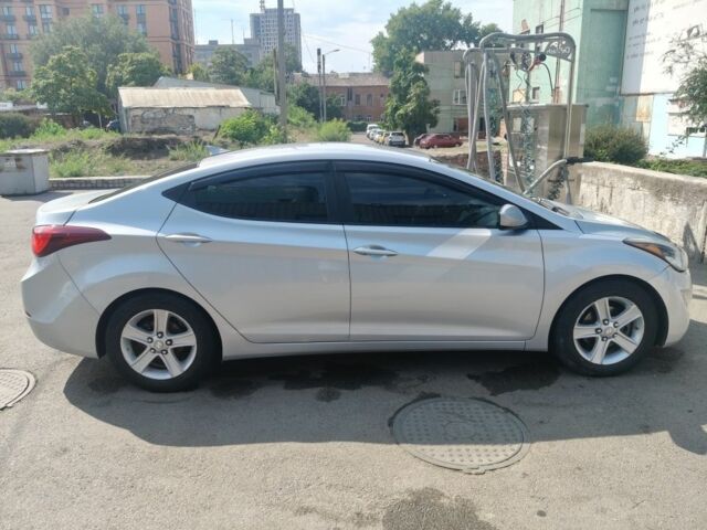 Сірий Хендай Елантра, об'ємом двигуна 1.8 л та пробігом 230 тис. км за 8199 $, фото 3 на Automoto.ua