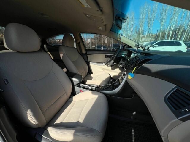 Серый Хендай Элантра, объемом двигателя 1.8 л и пробегом 200 тыс. км за 7999 $, фото 13 на Automoto.ua