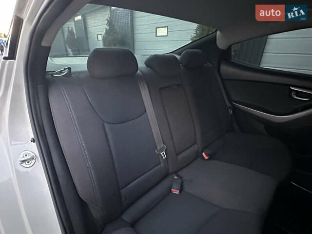 Хендай Элантра 2014 в Днепре (Днепропетровске) на Automoto.ua Серый Хендай Элантра, объемом двигателя 1.6 л и пробегом 95 тыс. км за 8800 $, фото 16 на Automoto.ua