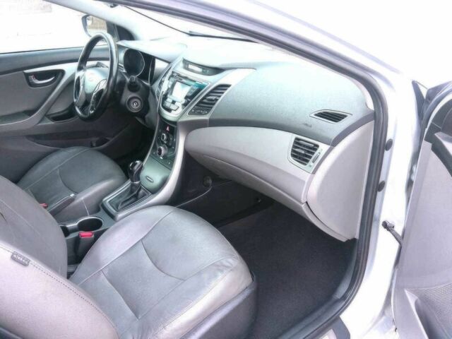 Серый Хендай Элантра, объемом двигателя 1.8 л и пробегом 89 тыс. км за 5400 $, фото 6 на Automoto.ua