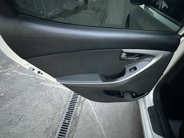 Хендай Елантра 2014 у Дніпро (Дніпропетровську) на Automoto.ua Сірий Хендай Елантра, об'ємом двигуна 1.6 л та пробігом 95 тис. км за 8800 $, фото 11 на Automoto.ua