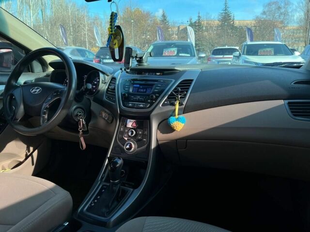 Серый Хендай Элантра, объемом двигателя 1.8 л и пробегом 200 тыс. км за 7999 $, фото 15 на Automoto.ua