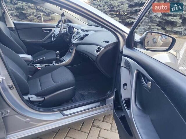 Серый Хендай Элантра, объемом двигателя 1.6 л и пробегом 84 тыс. км за 9800 $, фото 34 на Automoto.ua