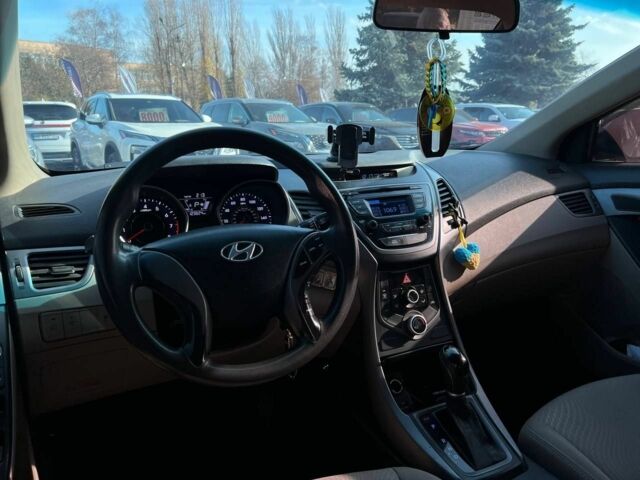 Серый Хендай Элантра, объемом двигателя 1.8 л и пробегом 200 тыс. км за 7999 $, фото 10 на Automoto.ua