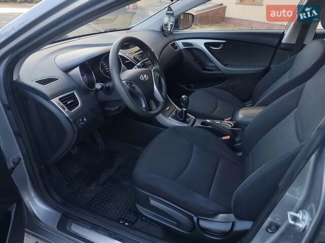 Серый Хендай Элантра, объемом двигателя 1.6 л и пробегом 84 тыс. км за 9800 $, фото 28 на Automoto.ua