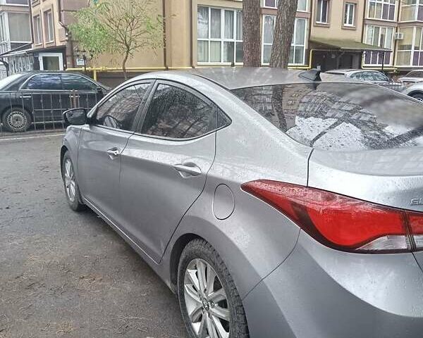 Серый Хендай Элантра, объемом двигателя 1.8 л и пробегом 112 тыс. км за 9300 $, фото 3 на Automoto.ua