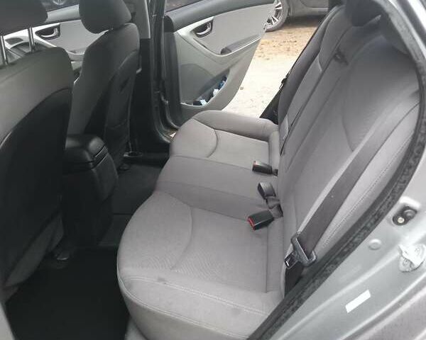 Серый Хендай Элантра, объемом двигателя 1.8 л и пробегом 112 тыс. км за 9300 $, фото 12 на Automoto.ua