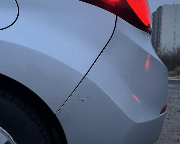 Серый Хендай Элантра, объемом двигателя 1.8 л и пробегом 258 тыс. км за 9000 $, фото 9 на Automoto.ua