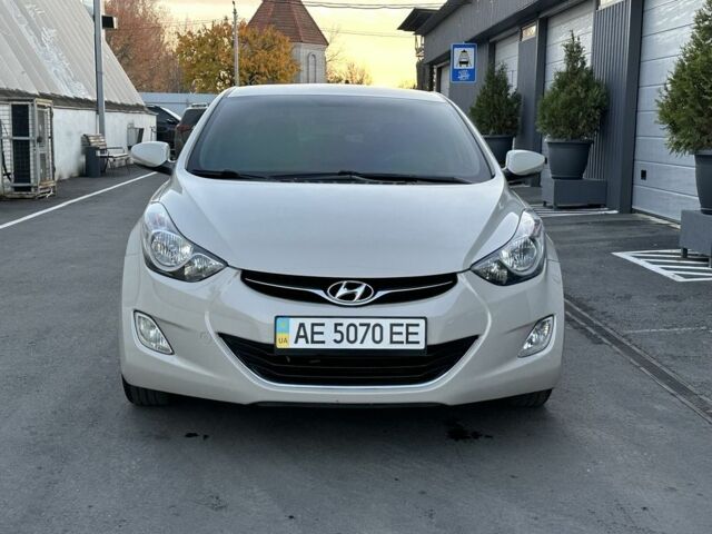 Хендай Елантра 2014 у Дніпро (Дніпропетровську) на Automoto.ua Сірий Хендай Елантра, об'ємом двигуна 1.6 л та пробігом 95 тис. км за 8800 $, фото 2 на Automoto.ua