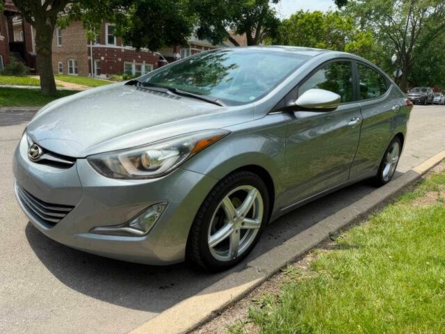 Хендай Элантра 2014 в Одессе на Automoto.ua Серый Хендай Элантра, объемом двигателя 1.8 л и пробегом 87 тыс. км за 5400 $, фото 2 на Automoto.ua