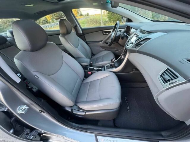 Сірий Хендай Елантра, об'ємом двигуна 2 л та пробігом 85 тис. км за 1000 $, фото 8 на Automoto.ua