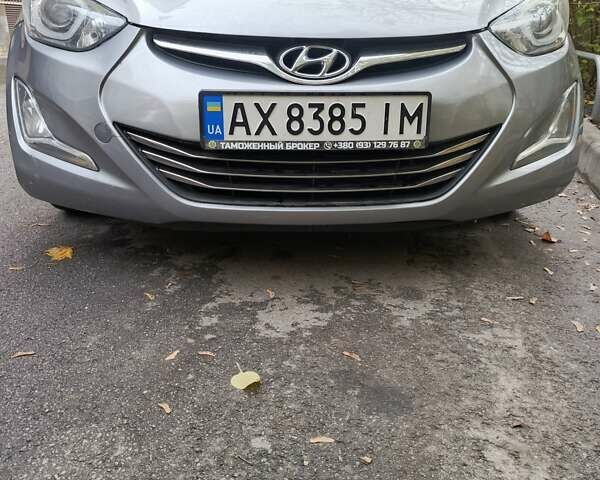 Серый Хендай Элантра, объемом двигателя 1.8 л и пробегом 126 тыс. км за 10500 $, фото 2 на Automoto.ua