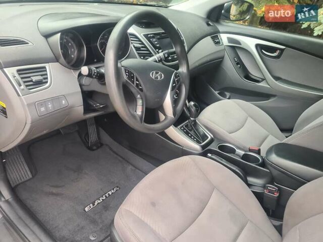 Серый Хендай Элантра, объемом двигателя 1.8 л и пробегом 144 тыс. км за 9200 $, фото 5 на Automoto.ua