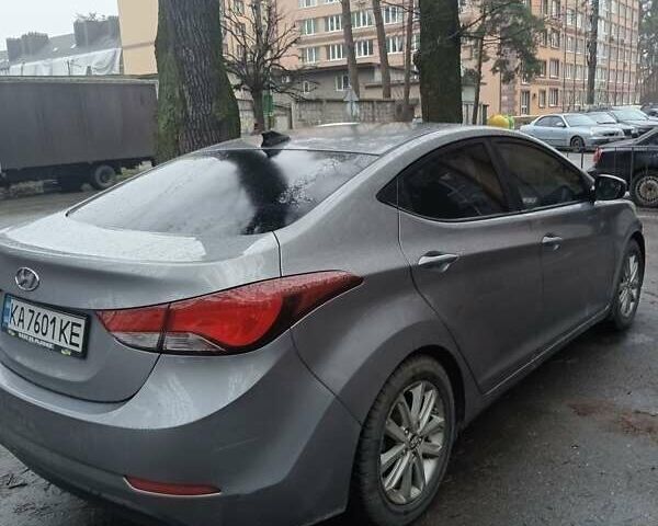 Серый Хендай Элантра, объемом двигателя 1.8 л и пробегом 112 тыс. км за 9300 $, фото 4 на Automoto.ua