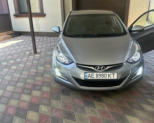 Сірий Хендай Елантра, об'ємом двигуна 1.8 л та пробігом 144 тис. км за 9500 $, фото 21 на Automoto.ua