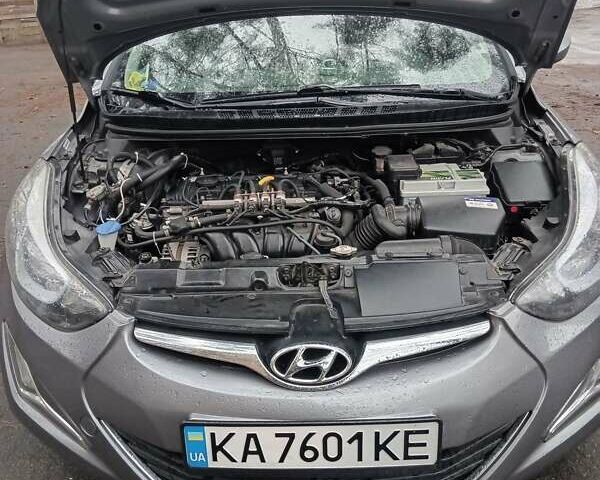 Серый Хендай Элантра, объемом двигателя 1.8 л и пробегом 112 тыс. км за 9300 $, фото 18 на Automoto.ua
