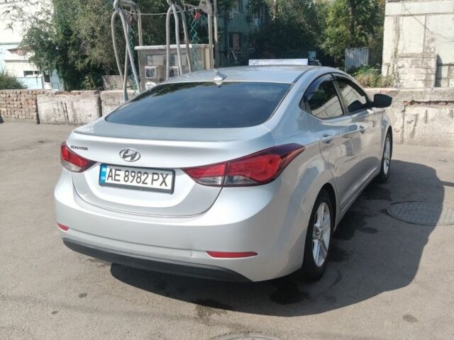 Сірий Хендай Елантра, об'ємом двигуна 1.8 л та пробігом 230 тис. км за 8199 $, фото 4 на Automoto.ua