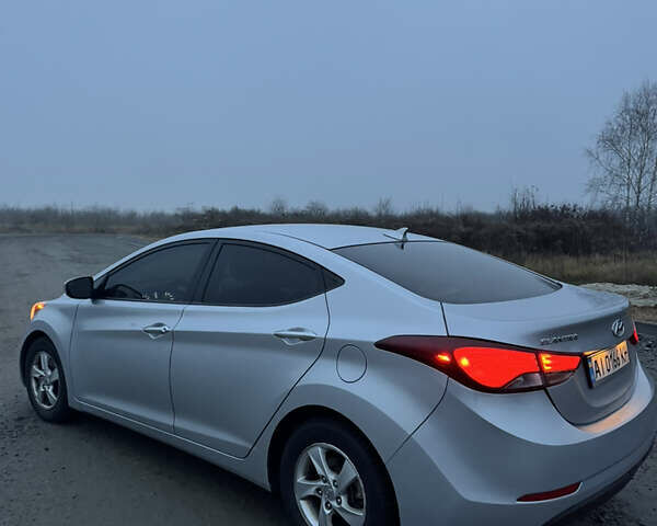 Серый Хендай Элантра, объемом двигателя 1.8 л и пробегом 258 тыс. км за 9000 $, фото 2 на Automoto.ua