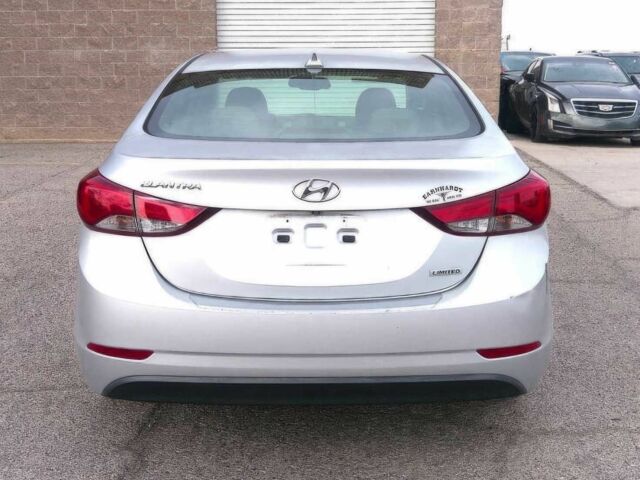 Серый Хендай Элантра, объемом двигателя 1.8 л и пробегом 89 тыс. км за 5400 $, фото 4 на Automoto.ua