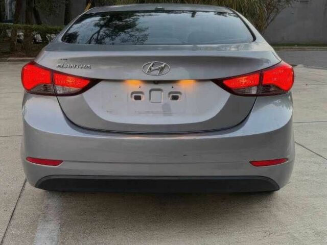 Серый Хендай Элантра, объемом двигателя 1.8 л и пробегом 119 тыс. км за 5200 $, фото 5 на Automoto.ua