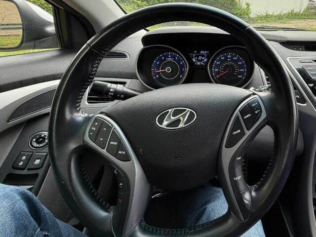 Хендай Элантра 2015 в Житомире на Automoto.ua Серый Хендай Элантра, объемом двигателя 2 л и пробегом 80 тыс. км за 4800 $, фото 8 на Automoto.ua