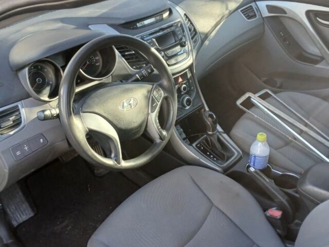 Сірий Хендай Елантра, об'ємом двигуна 1.8 л та пробігом 113 тис. км за 5900 $, фото 2 на Automoto.ua