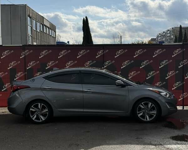 Хендай Элантра 2015 в Сумах на Automoto.ua Серый Хендай Элантра, объемом двигателя 1.8 л и пробегом 115 тыс. км за 12000 $, фото 3 на Automoto.ua