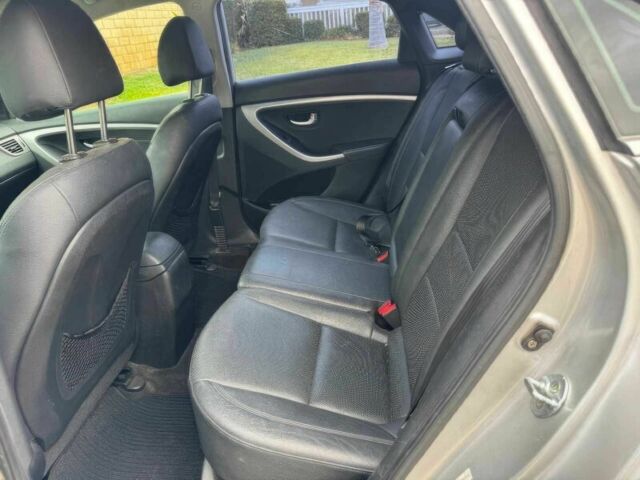 Сірий Хендай Елантра, об'ємом двигуна 2 л та пробігом 73 тис. км за 3100 $, фото 8 на Automoto.ua