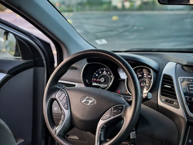 Сірий Хендай Елантра, об'ємом двигуна 1.8 л та пробігом 189 тис. км за 7500 $, фото 10 на Automoto.ua