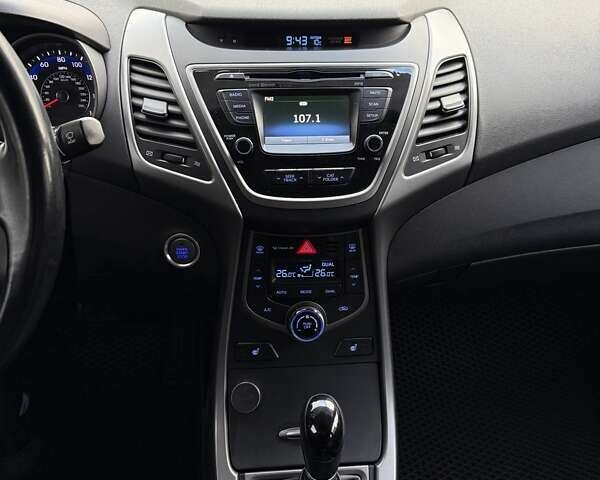 Хендай Элантра 2015 в Сумах на Automoto.ua Серый Хендай Элантра, объемом двигателя 1.8 л и пробегом 115 тыс. км за 12000 $, фото 24 на Automoto.ua