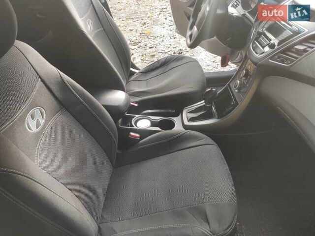 Хендай Элантра 2015 в Киеве на Automoto.ua Серый Хендай Элантра, объемом двигателя 1.8 л и пробегом 159 тыс. км за 10500 $, фото 12 на Automoto.ua