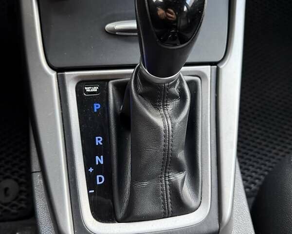 Хендай Элантра 2015 в Сумах на Automoto.ua Серый Хендай Элантра, объемом двигателя 1.8 л и пробегом 115 тыс. км за 12000 $, фото 25 на Automoto.ua