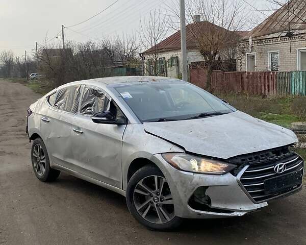 Серый Хендай Элантра, объемом двигателя 2 л и пробегом 150 тыс. км за 2800 $, фото 4 на Automoto.ua