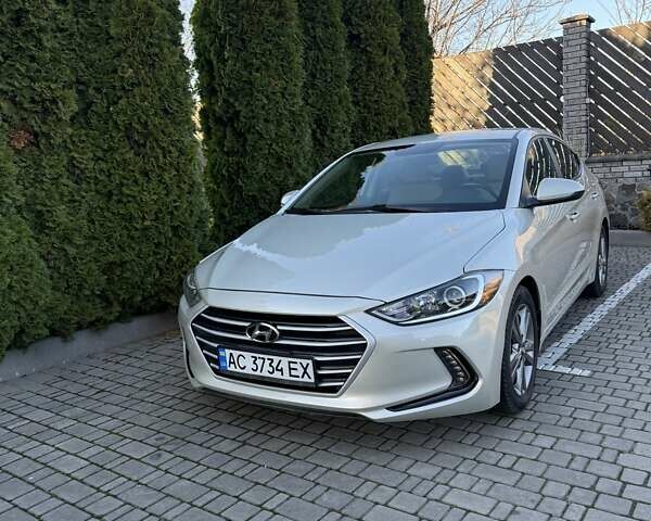 Серый Хендай Элантра, объемом двигателя 2 л и пробегом 115 тыс. км за 11150 $, фото 2 на Automoto.ua