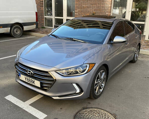 Хендай Элантра 2016 в Киеве на Automoto.ua Серый Хендай Элантра, объемом двигателя 2 л и пробегом 122 тыс. км за 14000 $, фото 5 на Automoto.ua